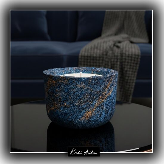 Svece no kolekcijas "Lidojošā krāsa"